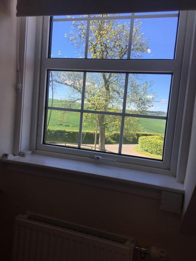 Herb Wood Cottage Hawick Esterno foto